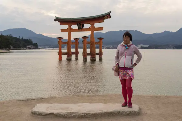 O torii gate, Chris (1)